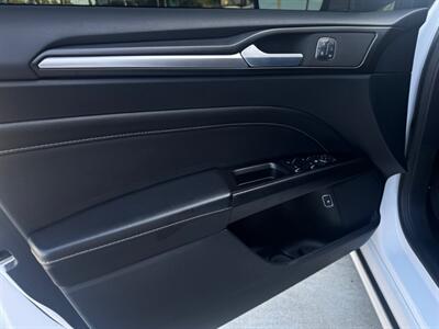 2020 Ford Fusion Hybrid Titanium   - Photo 7 - Stanton, CA 90680