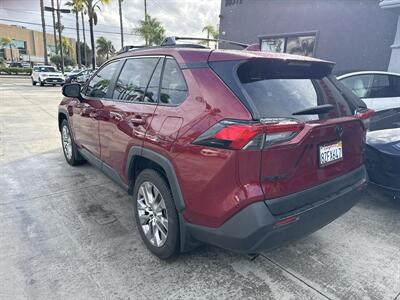 2021 Toyota RAV4 XLE Premium   - Photo 6 - Stanton, CA 90680