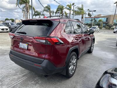 2021 Toyota RAV4 XLE Premium   - Photo 4 - Stanton, CA 90680