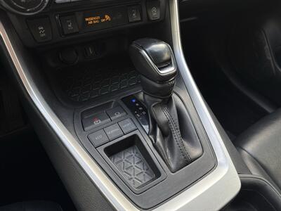 2021 Toyota RAV4 XLE Premium   - Photo 15 - Stanton, CA 90680