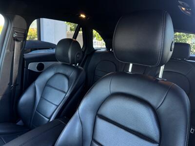 2021 Mercedes-Benz GLC GLC 300   - Photo 11 - Stanton, CA 90680