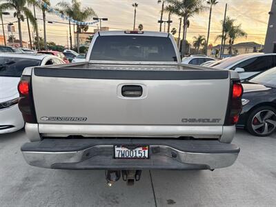 2005 Chevrolet Silverado 2500 LS 4dr Crew Cab LS   - Photo 5 - Stanton, CA 90680