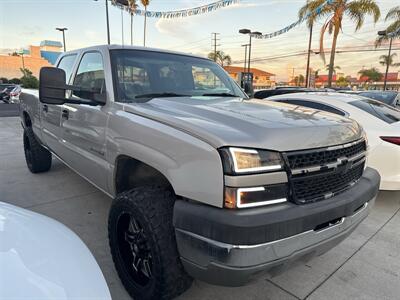 2005 Chevrolet Silverado 2500 LS 4dr Crew Cab LS   - Photo 2 - Stanton, CA 90680