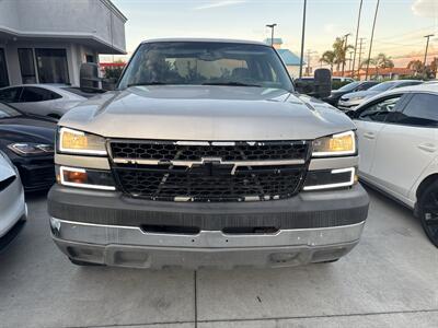 2005 Chevrolet Silverado 2500 LS 4dr Crew Cab LS   - Photo 3 - Stanton, CA 90680