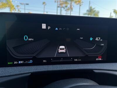 2024 Kia EV6 Light Long Range   - Photo 12 - Stanton, CA 90680
