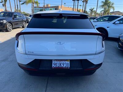 2024 Kia EV6 Light Long Range   - Photo 5 - Stanton, CA 90680