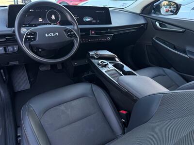 2024 Kia EV6 Light Long Range   - Photo 10 - Stanton, CA 90680