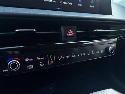 2024 Kia EV6 Light Long Range   - Photo 14 - Stanton, CA 90680