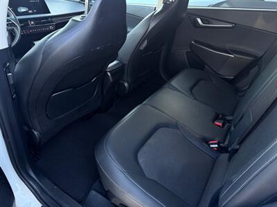 2024 Kia EV6 Light Long Range   - Photo 9 - Stanton, CA 90680