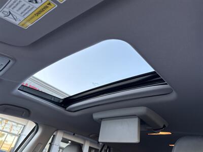 2019 Honda Pilot Touring w/Rear Captain's Chairs   - Photo 19 - Stanton, CA 90680