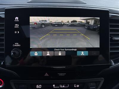 2019 Honda Pilot Touring w/Rear Captain's Chairs   - Photo 18 - Stanton, CA 90680