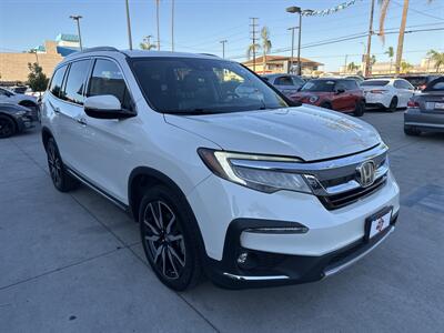 2019 Honda Pilot Touring w/Rear Captain's Chairs   - Photo 3 - Stanton, CA 90680