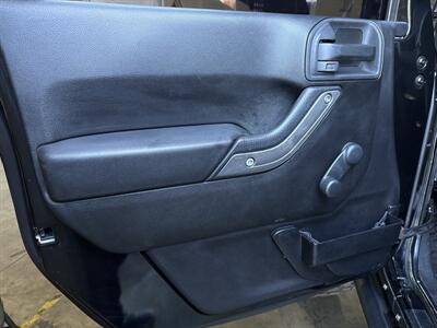 2014 Jeep Wrangler Sport   - Photo 7 - Orange, CA 92867