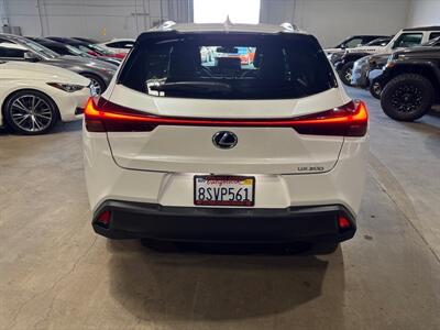 2020 Lexus UX 200   - Photo 6 - Orange, CA 92867