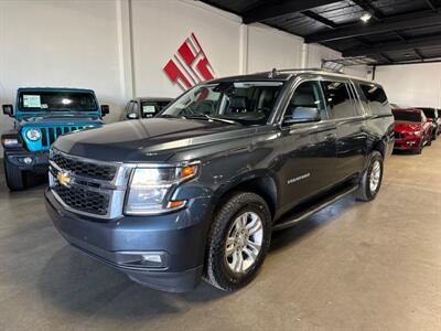 2019 Chevrolet Suburban LT   - Photo 4 - Orange, CA 92867