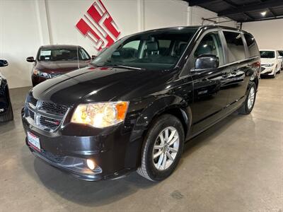 2019 Dodge Grand Caravan SXT 35th Anniversary   - Photo 4 - Orange, CA 92867