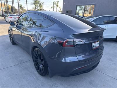 2022 Tesla Model Y Performance   - Photo 5 - Stanton, CA 90680