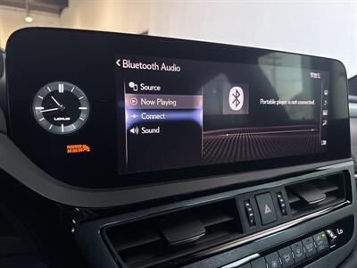 2022 Lexus ES F SPORT   - Photo 12 - Orange, CA 92867
