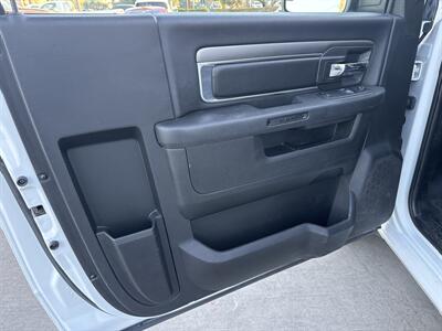 2022 RAM 1500 Classic Tradesman   - Photo 7 - Stanton, CA 90680