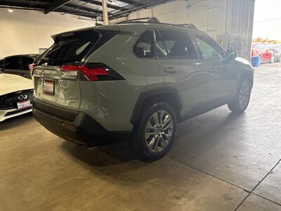 2022 Toyota RAV4 XLE Premium   - Photo 7 - Orange, CA 92867