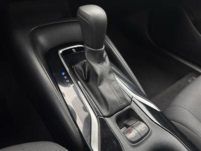 2022 Toyota Corolla LE   - Photo 15 - Stanton, CA 90680