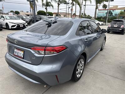 2022 Toyota Corolla LE   - Photo 4 - Stanton, CA 90680