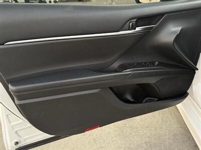 2023 Toyota Camry SE   - Photo 7 - Stanton, CA 90680
