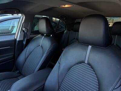 2022 Toyota Camry Hybrid SE   - Photo 10 - Stanton, CA 90680