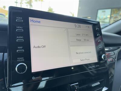 2022 Toyota Camry SE   - Photo 13 - Stanton, CA 90680