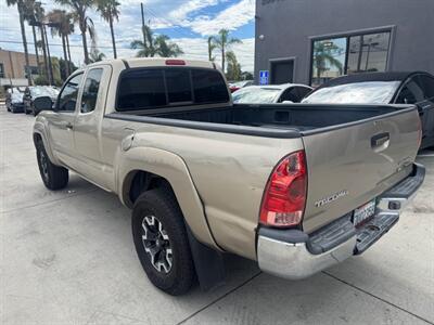 2005 Toyota Tacoma PreRunner V6 4dr Access Cab PreRunner V6   - Photo 6 - Stanton, CA 90680