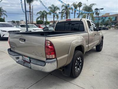 2005 Toyota Tacoma PreRunner V6 4dr Access Cab PreRunner V6   - Photo 4 - Stanton, CA 90680