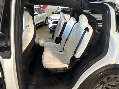 2019 Tesla Model X P100D   - Photo 16 - Orange, CA 92867