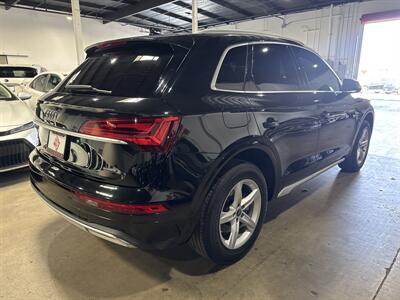 2022 Audi Q5 quattro Premium 40 T   - Photo 6 - Orange, CA 92867