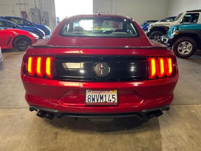 2020 Ford Mustang EcoBoost   - Photo 6 - Orange, CA 92867