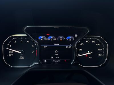 2021 GMC Yukon XL SLT   - Photo 14 - Stanton, CA 90680