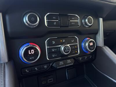2021 GMC Yukon XL SLT   - Photo 16 - Stanton, CA 90680
