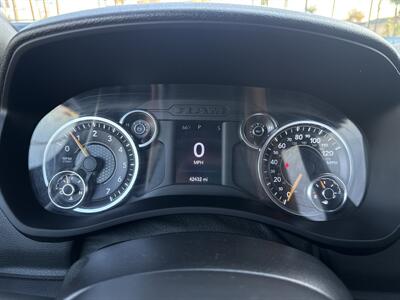 2022 RAM 2500 Tradesman   - Photo 11 - Stanton, CA 90680