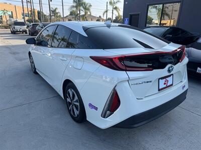 2019 Toyota Prius Prime Plus - Photo 6 - Stanton, CA 90680