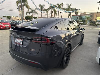 2023 Tesla Model X Plaid - Photo 4 - Stanton, CA 90680