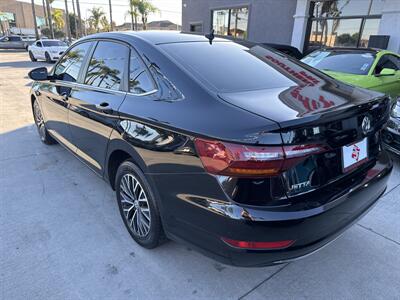 2019 Volkswagen Jetta SE   - Photo 6 - Stanton, CA 90680