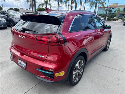 2022 Kia Niro EV EX - Photo 4 - Stanton, CA 90680