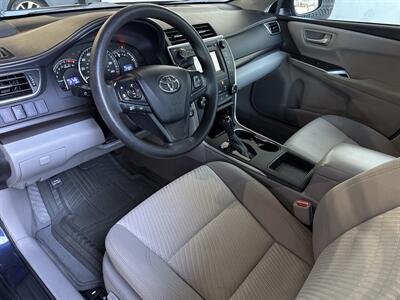 2015 Toyota Camry LE   - Photo 8 - Orange, CA 92867
