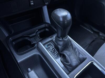 2017 Toyota Tacoma SR5 V6   - Photo 14 - Stanton, CA 90680