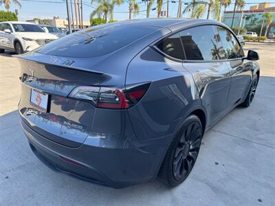 2022 Tesla Model Y Performance   - Photo 4 - Stanton, CA 90680