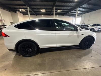 2017 Tesla Model X 75D   - Photo 8 - Orange, CA 92867