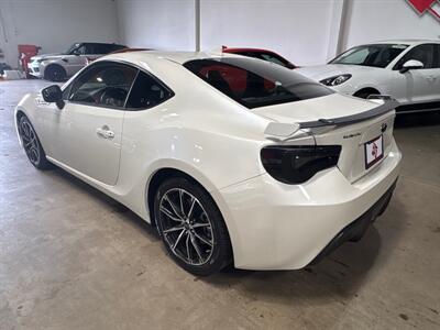 2018 Subaru BRZ Limited   - Photo 5 - Orange, CA 92867