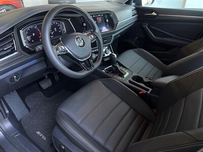 2021 Volkswagen Jetta SEL   - Photo 8 - Orange, CA 92867