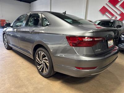 2021 Volkswagen Jetta SEL   - Photo 4 - Orange, CA 92867