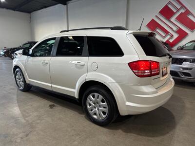 2018 Dodge Journey SE   - Photo 7 - Orange, CA 92867