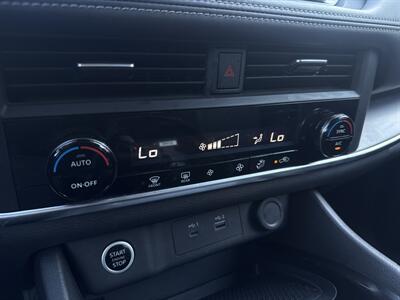 2023 Nissan Rogue SV   - Photo 14 - Stanton, CA 90680